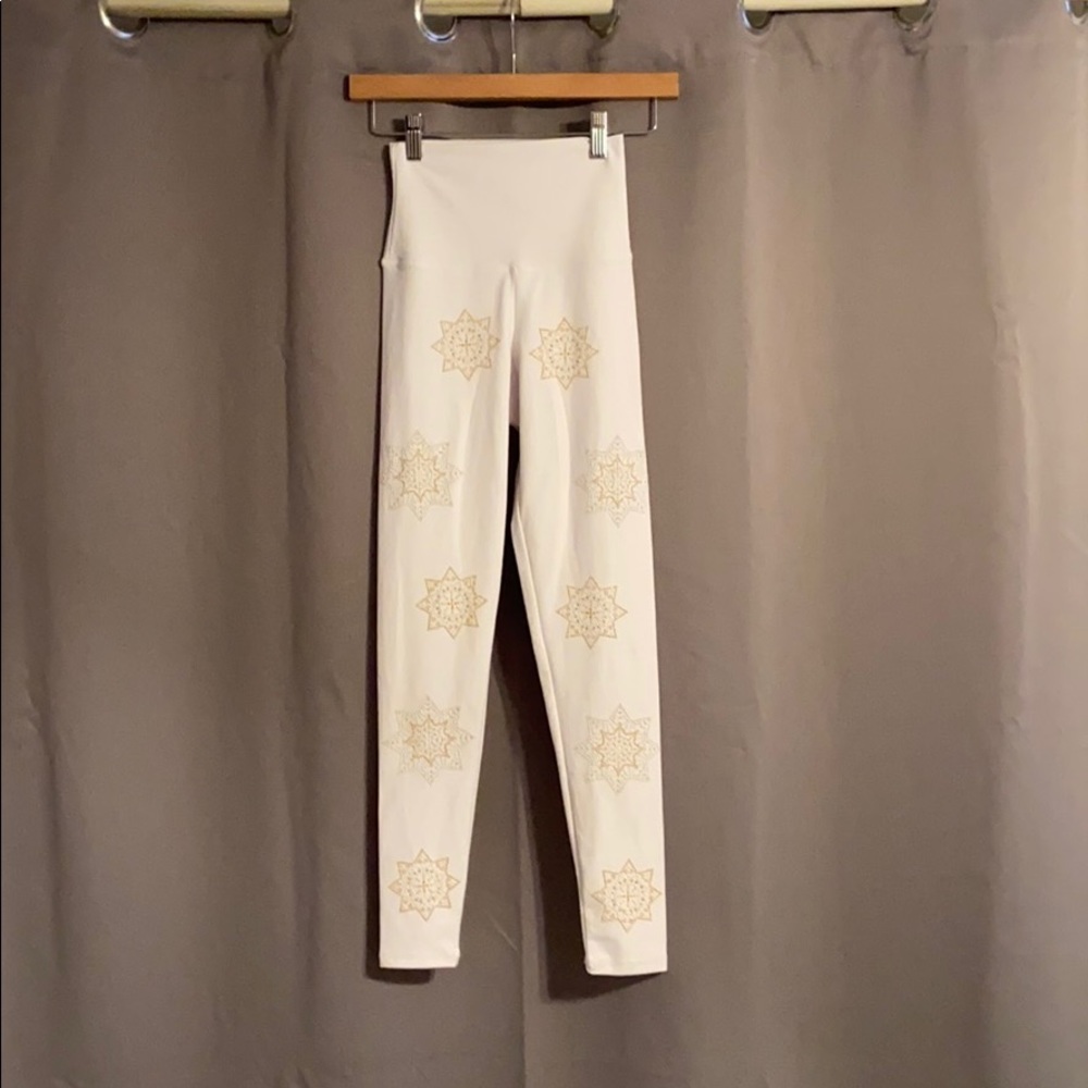 BEACH RIOT Sport Legging w/Gold & Silver Stars